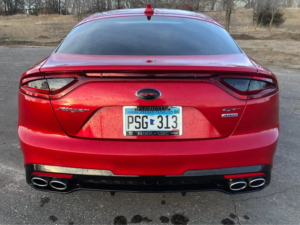 2019 Kia Stinger GT - Image 4 of 15