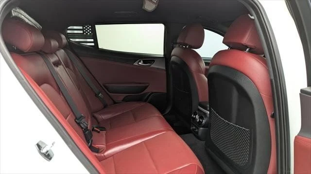 2019 Kia Stinger GT - Image 18 of 20
