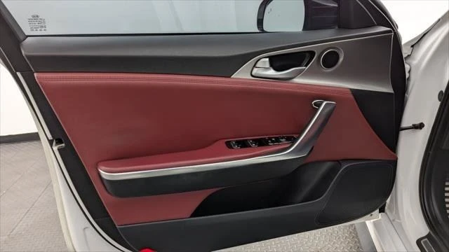 2019 Kia Stinger GT - Image 12 of 20