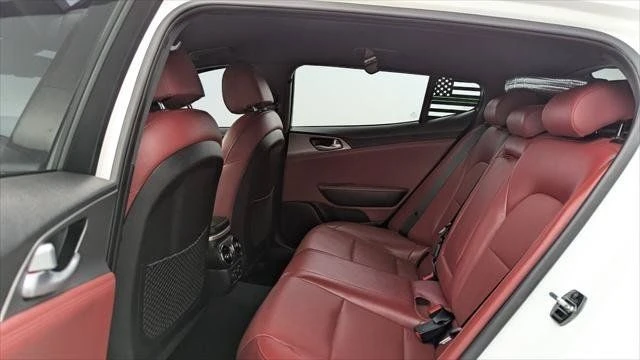 2019 Kia Stinger GT - Image 17 of 20