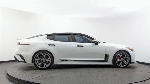 2019 Kia Stinger GT - Image 8 of 20