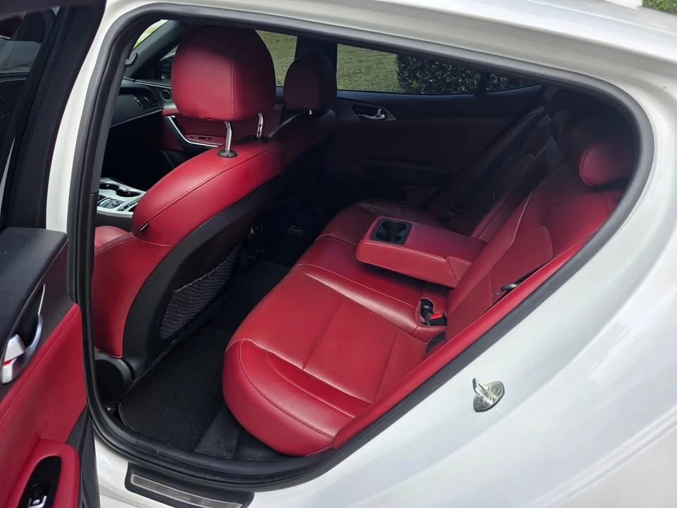 2019 Kia Stinger GT - Image 4 of 11