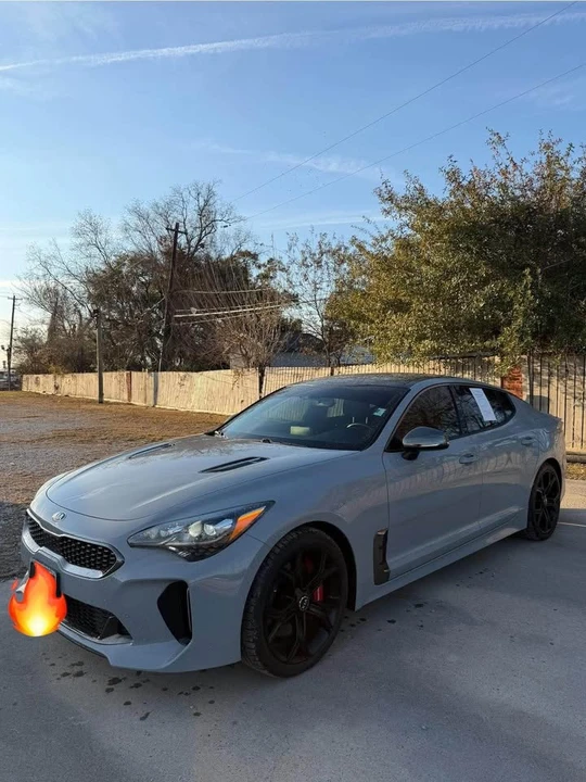 2019 Kia Stinger GT - Image 2 of 8