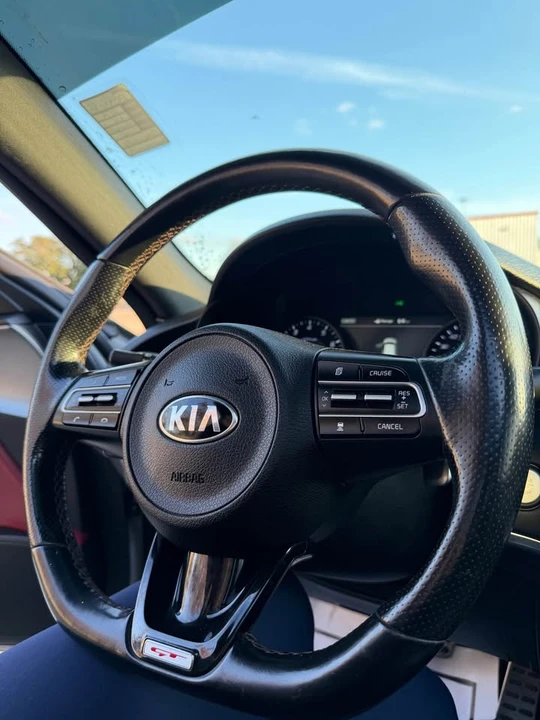2019 Kia Stinger GT - Image 7 of 8