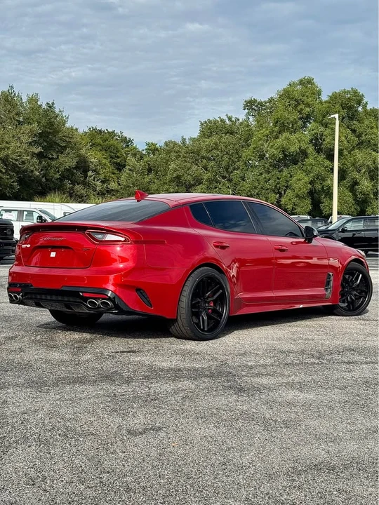 2019 Kia Stinger GT - Image 7 of 19
