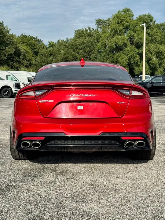 2019 Kia Stinger GT - Image 8 of 19