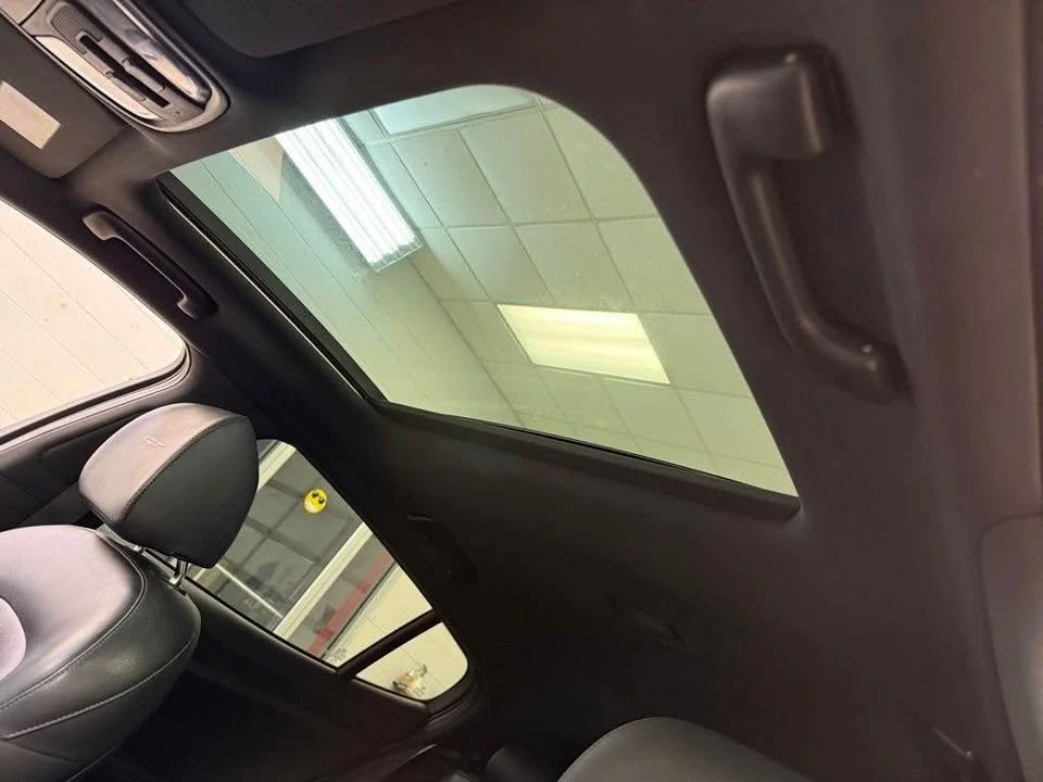 2019 Kia Stinger GT - Image 9 of 13