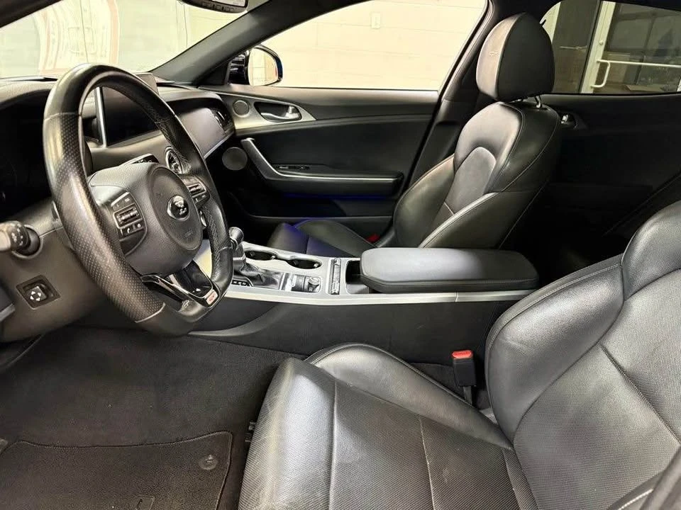 2019 Kia Stinger GT - Image 12 of 13