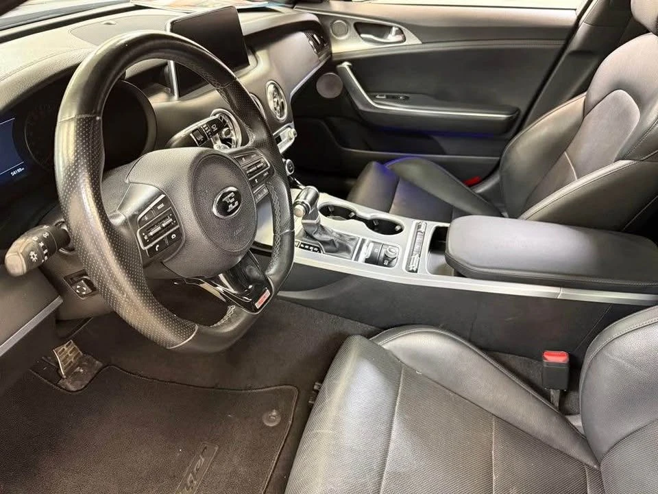 2019 Kia Stinger GT - Image 11 of 13