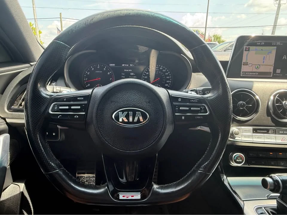 2019 Kia Stinger GT - Image 17 of 20