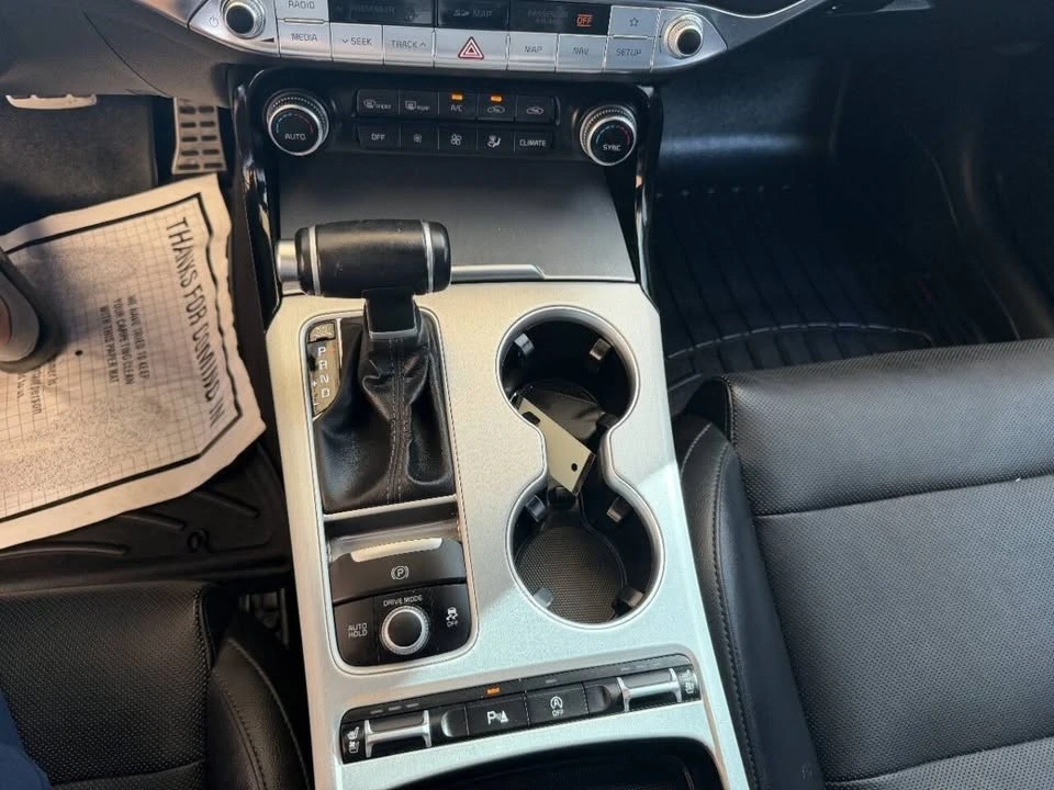 2019 Kia Stinger GT - Image 15 of 20