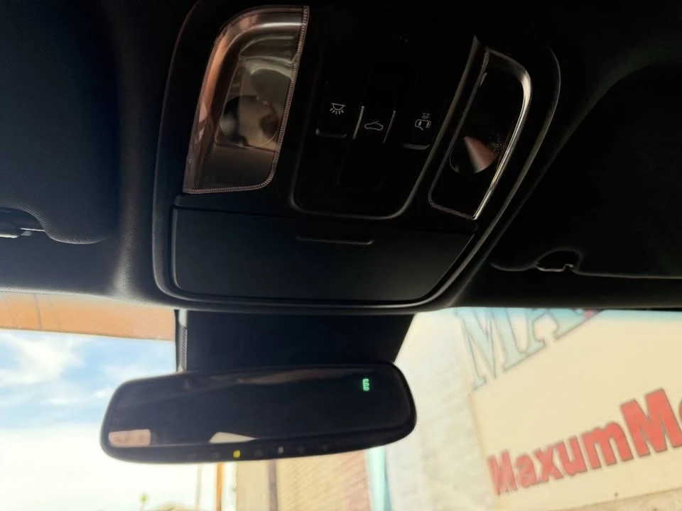 2019 Kia Stinger GT - Image 16 of 20