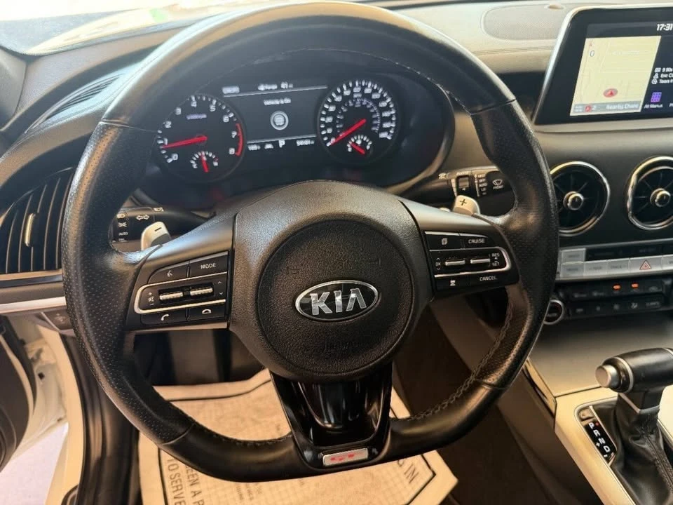 2019 Kia Stinger GT - Image 12 of 20