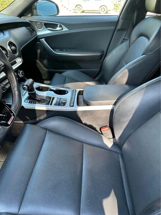 2019 Kia Stinger GT - Image 4 of 6