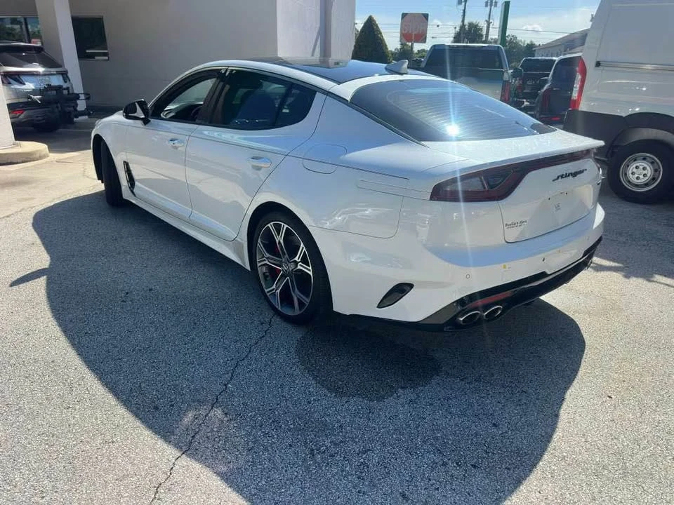 2019 Kia Stinger GT - Image 2 of 3