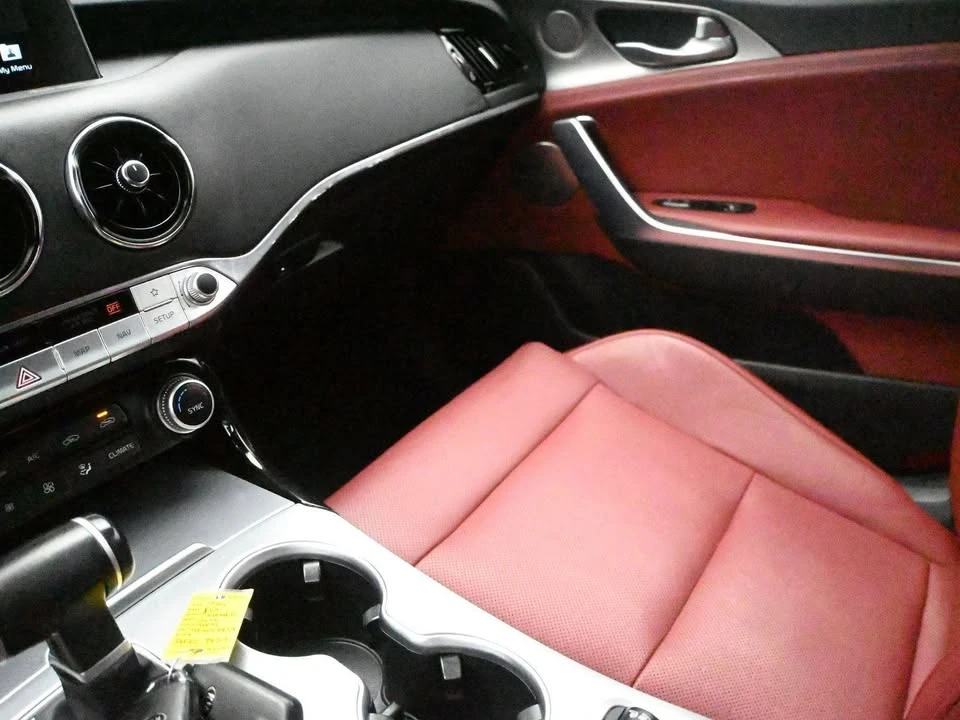 2019 Kia Stinger GT - Image 4 of 19