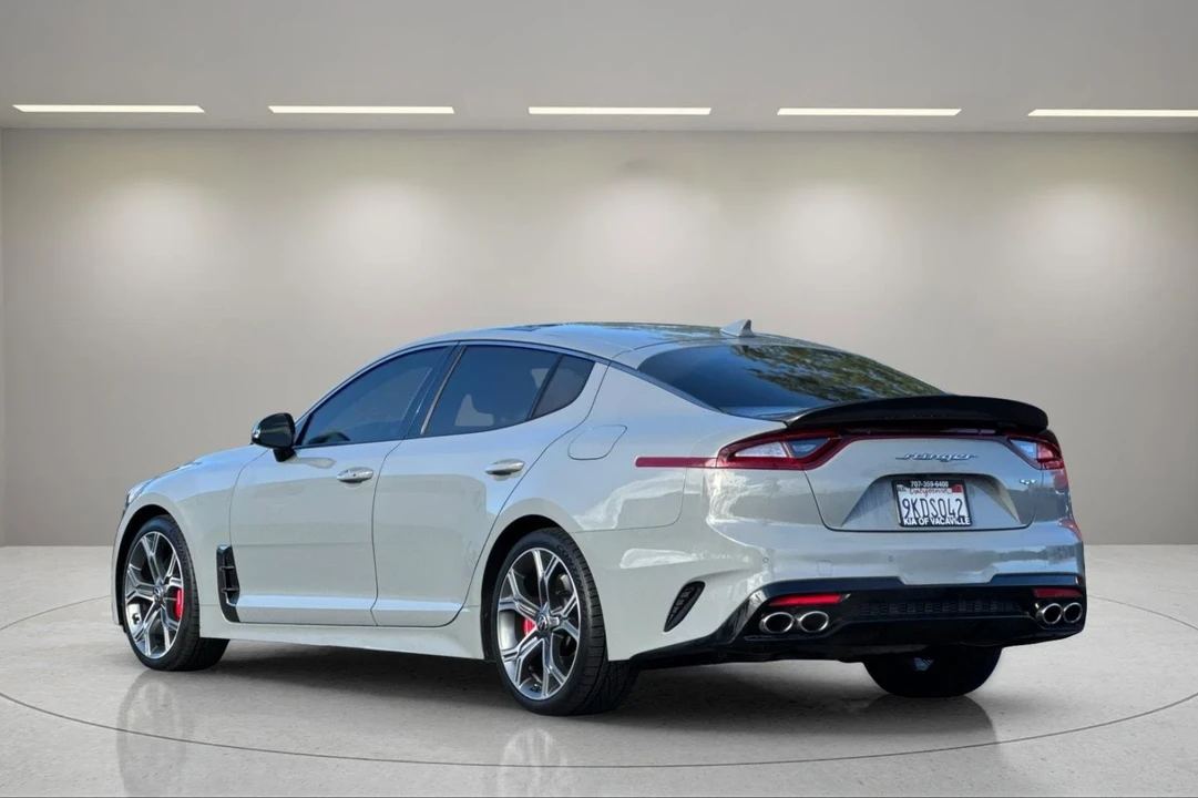 2019 Kia Stinger GT - Image 6 of 12