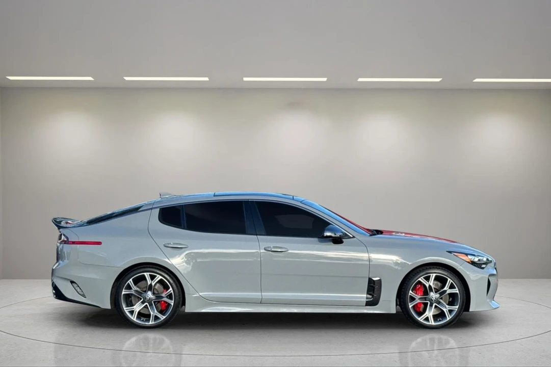 2019 Kia Stinger GT - Image 3 of 12