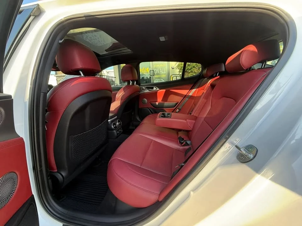 2019 Kia Stinger GT - Image 13 of 20