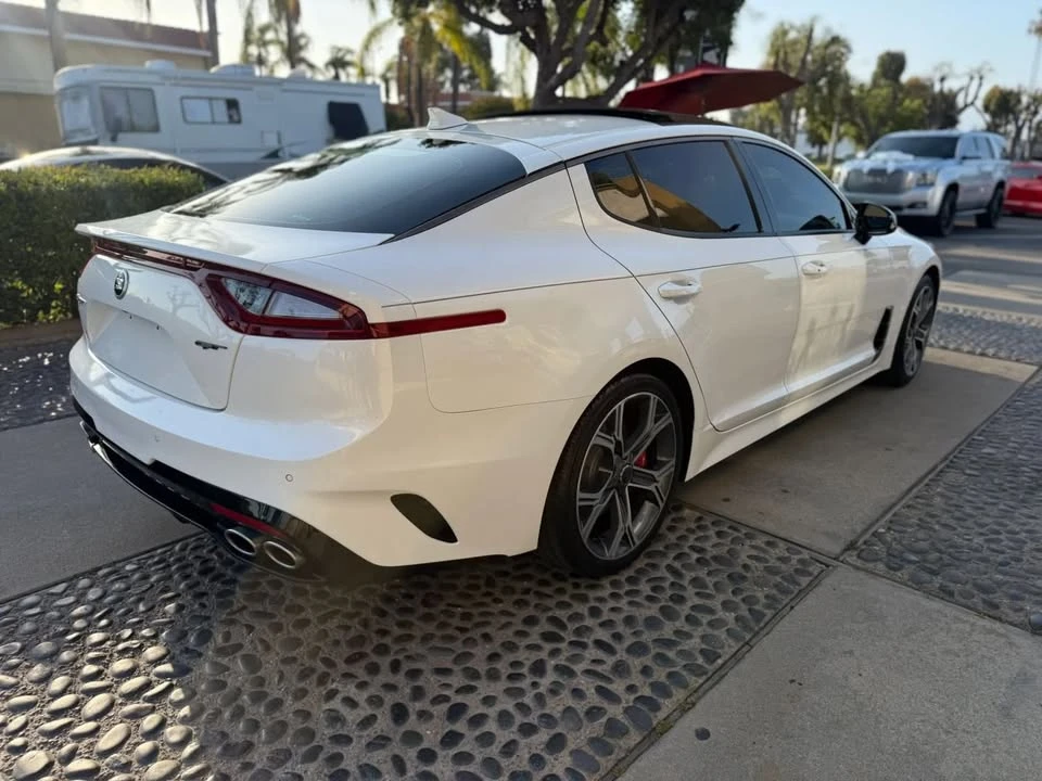 2019 Kia Stinger GT - Image 5 of 20