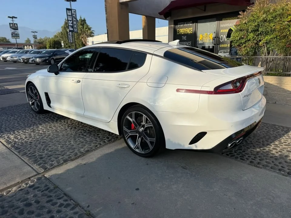 2019 Kia Stinger GT - Image 7 of 20