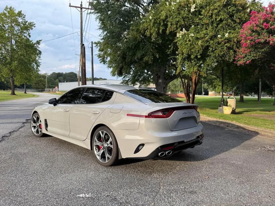 2019 Kia Stinger - Image 5 of 14