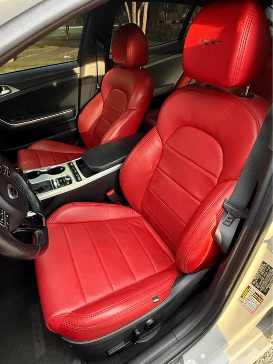 2019 Kia Stinger - Image 11 of 14