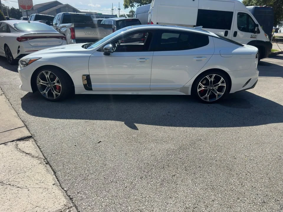 2019 Kia Stinger GT - Image 2 of 6