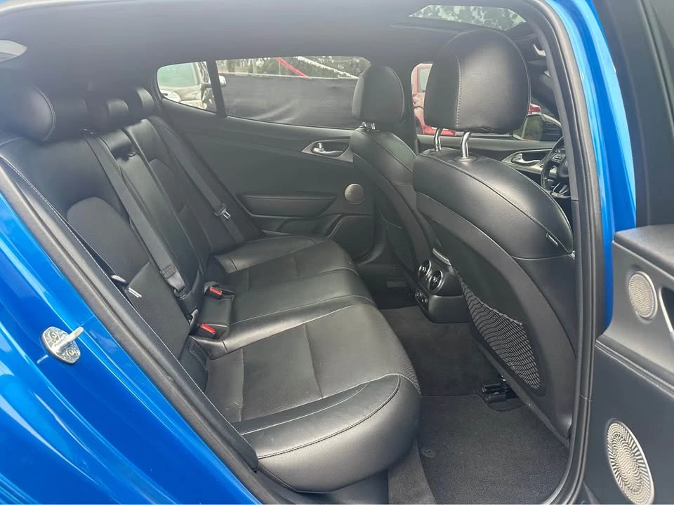 2019 Kia Stinger GT - Image 15 of 16