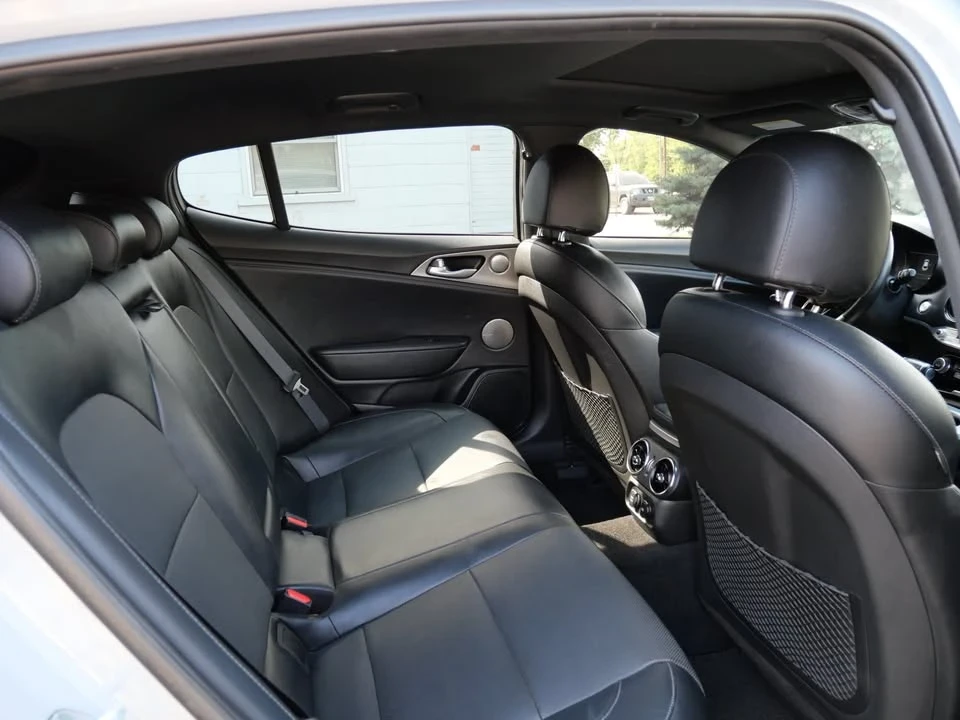 2019 Kia Stinger GT - Image 10 of 20