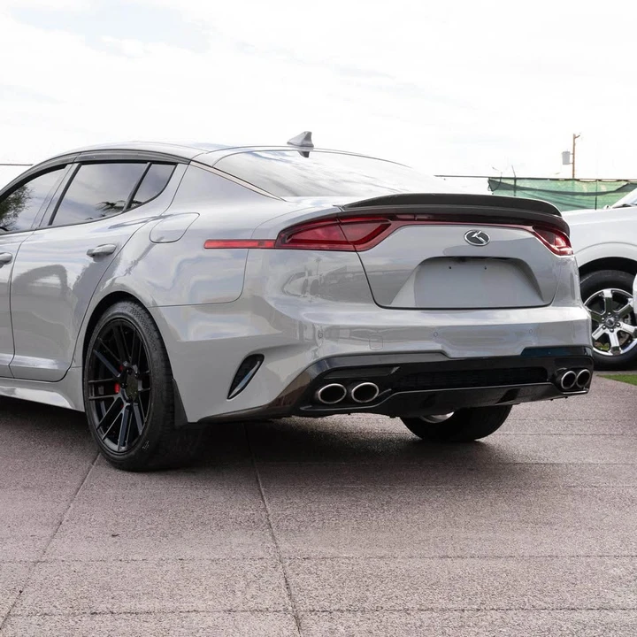 2019 Kia Stinger GT - Image 9 of 19