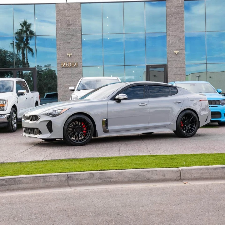 2019 Kia Stinger GT - Image 2 of 17