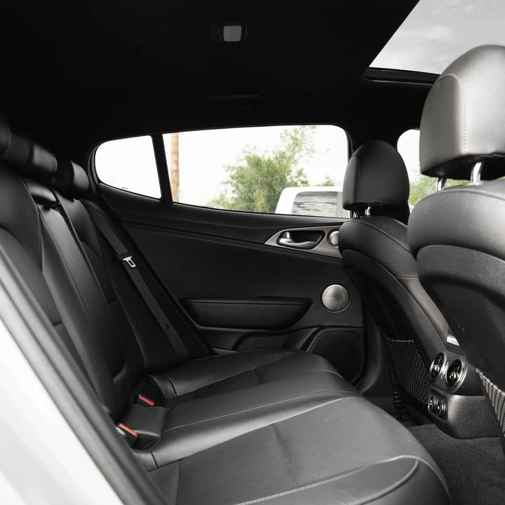 2019 Kia Stinger GT - Image 15 of 19