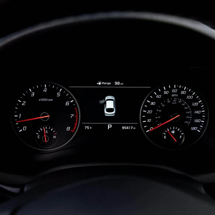 2019 Kia Stinger GT - Image 16 of 20