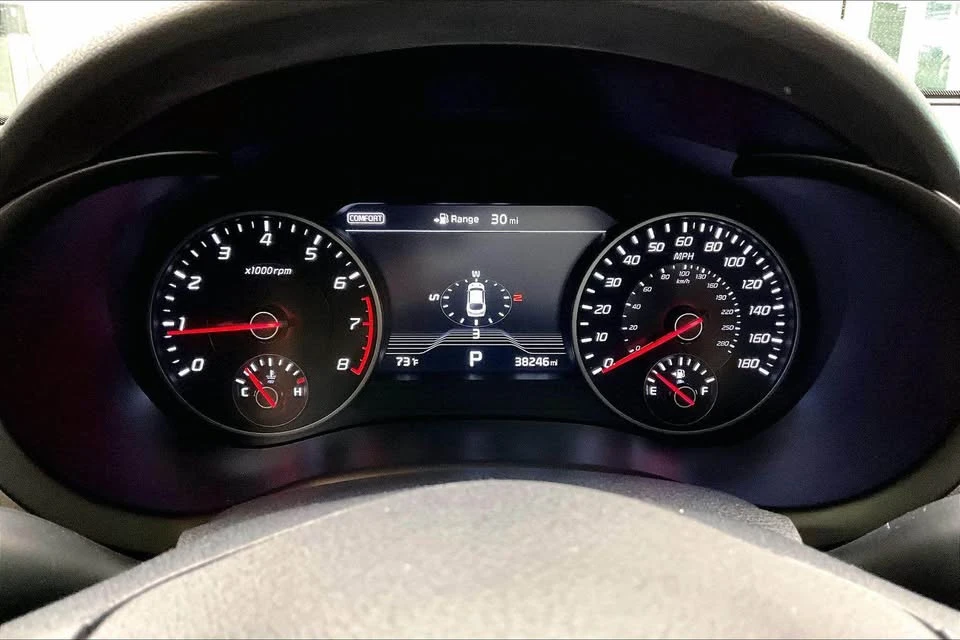 2019 Kia Stinger GT - Image 7 of 10