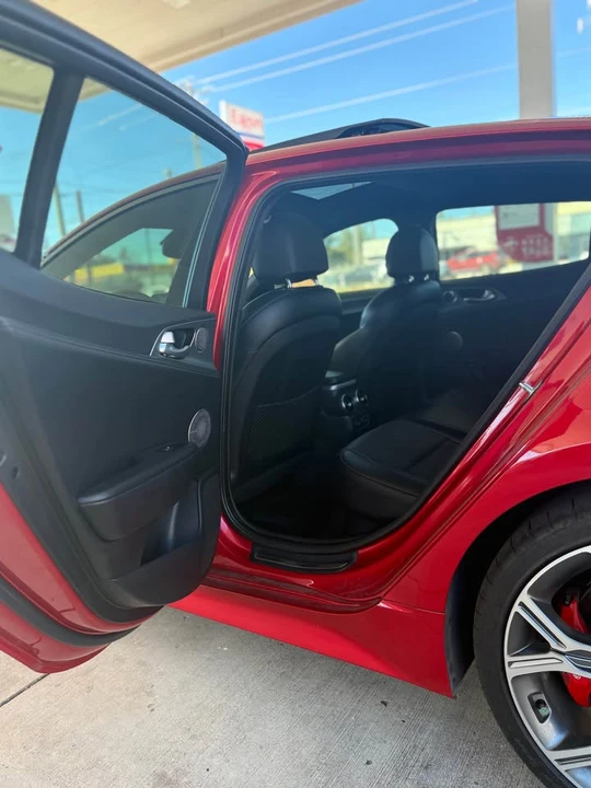2019 Kia Stinger GT - Image 6 of 17