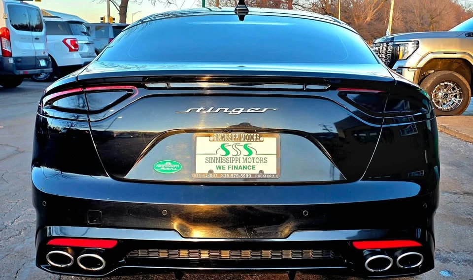 2019 Kia Stinger GT - Image 4 of 18