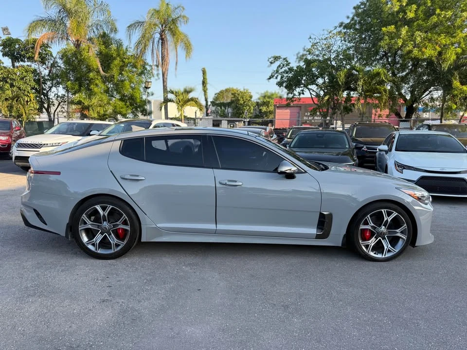 2019 Kia Stinger GT - Image 5 of 15