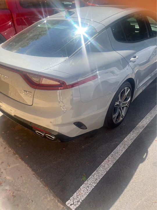 2019 Kia Stinger GT - Image 9 of 11
