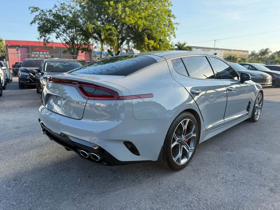 2019 Kia Stinger GT - Image 6 of 15