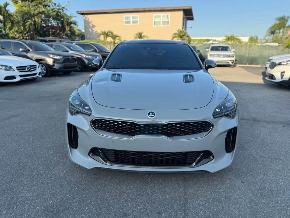 2019 Kia Stinger GT - Image 2 of 15
