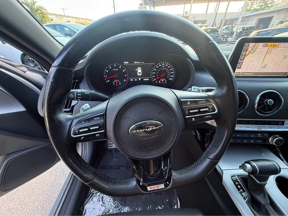 2019 Kia Stinger GT - Image 14 of 15