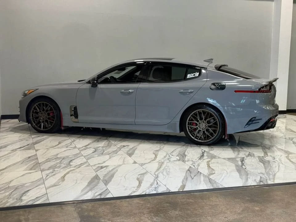 2019 Kia Stinger GT - Image 9 of 20