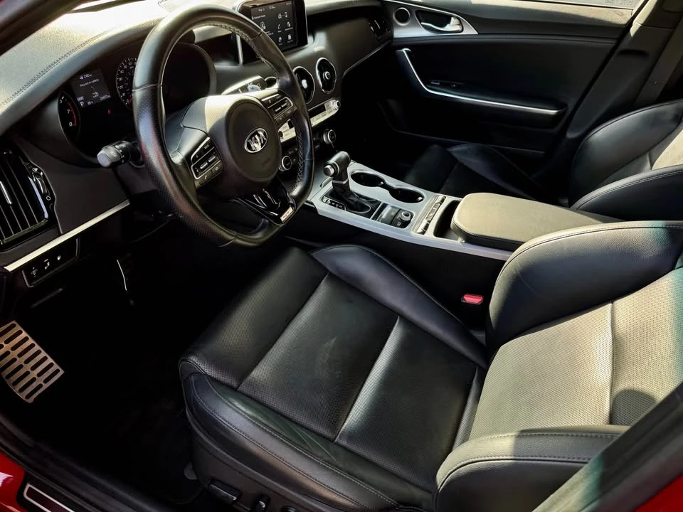 2019 Kia Stinger GT - Image 6 of 7