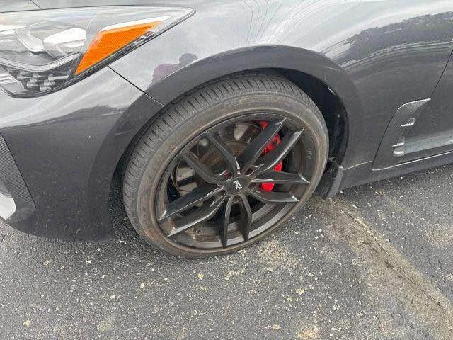 2019 Kia Stinger GT - Image 11 of 12