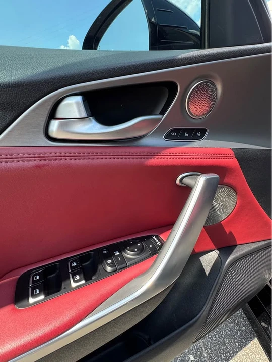 2019 Kia Stinger GT - Image 6 of 11