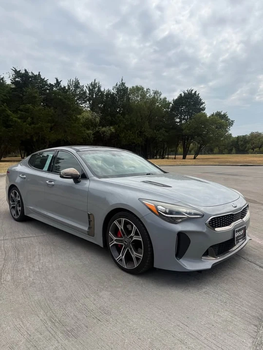 2019 Kia Stinger GT - Image 2 of 11