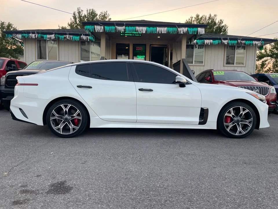 2019 Kia Stinger GT - Image 7 of 12