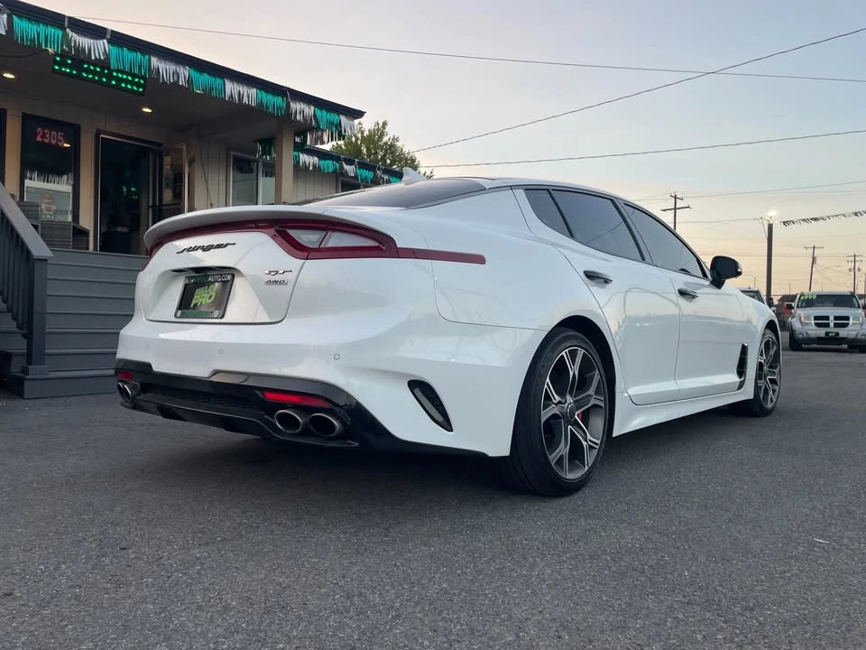 2019 Kia Stinger GT - Image 6 of 12