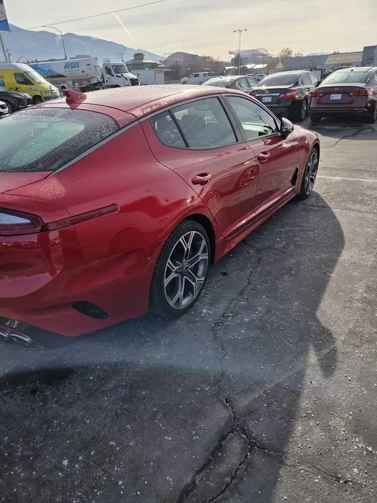 2019 Kia Stinger GT - Image 3 of 4
